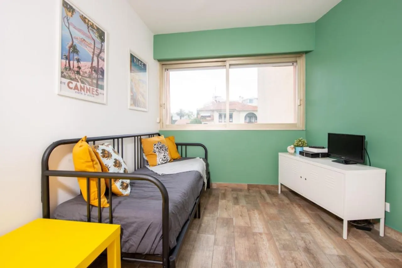 Apartment Eden Residence Antibes